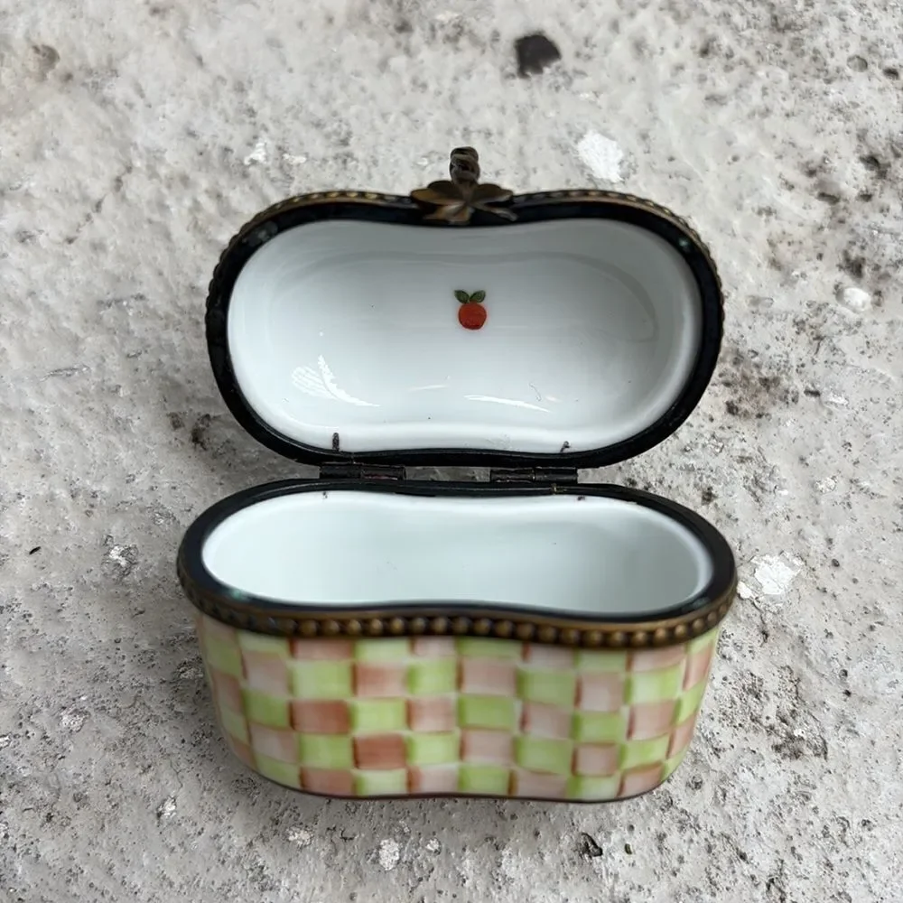 Limoges Chamart Exclusive trinket box